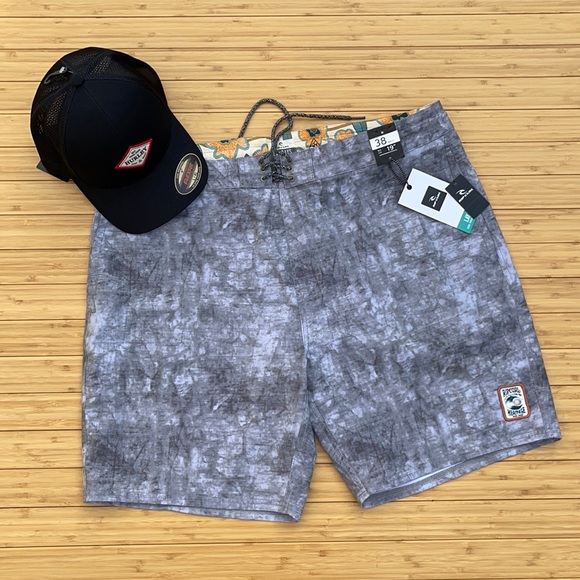 🔷🔹RIP CURL SUN DRENCHED BOARD SHORTS🔹🔷 - Picture 6 of 11